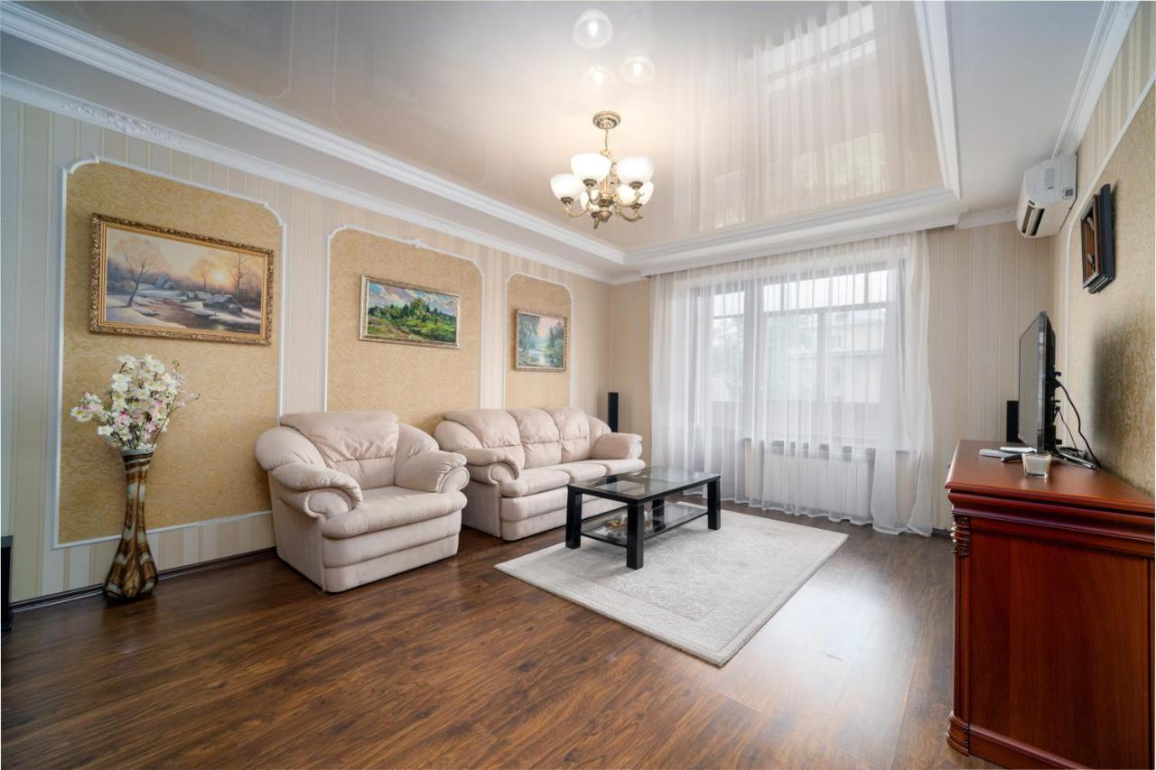Lux Apartment Gorkiy Park Jarkov Exterior foto